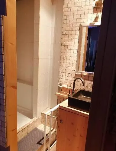 L' Apparte アパート